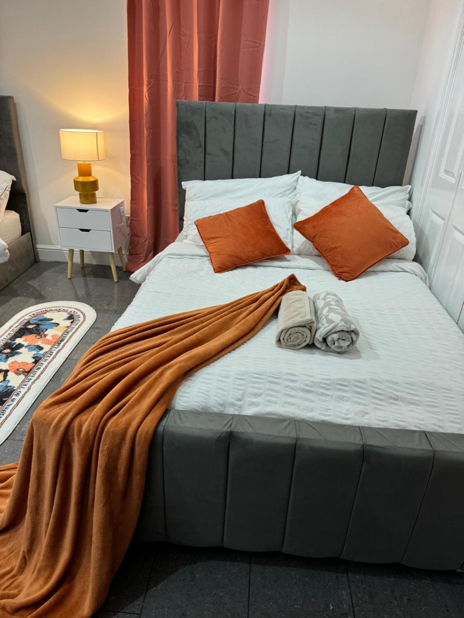Cosy Luxurious Room In The Heart Of London Eksteriør billede
