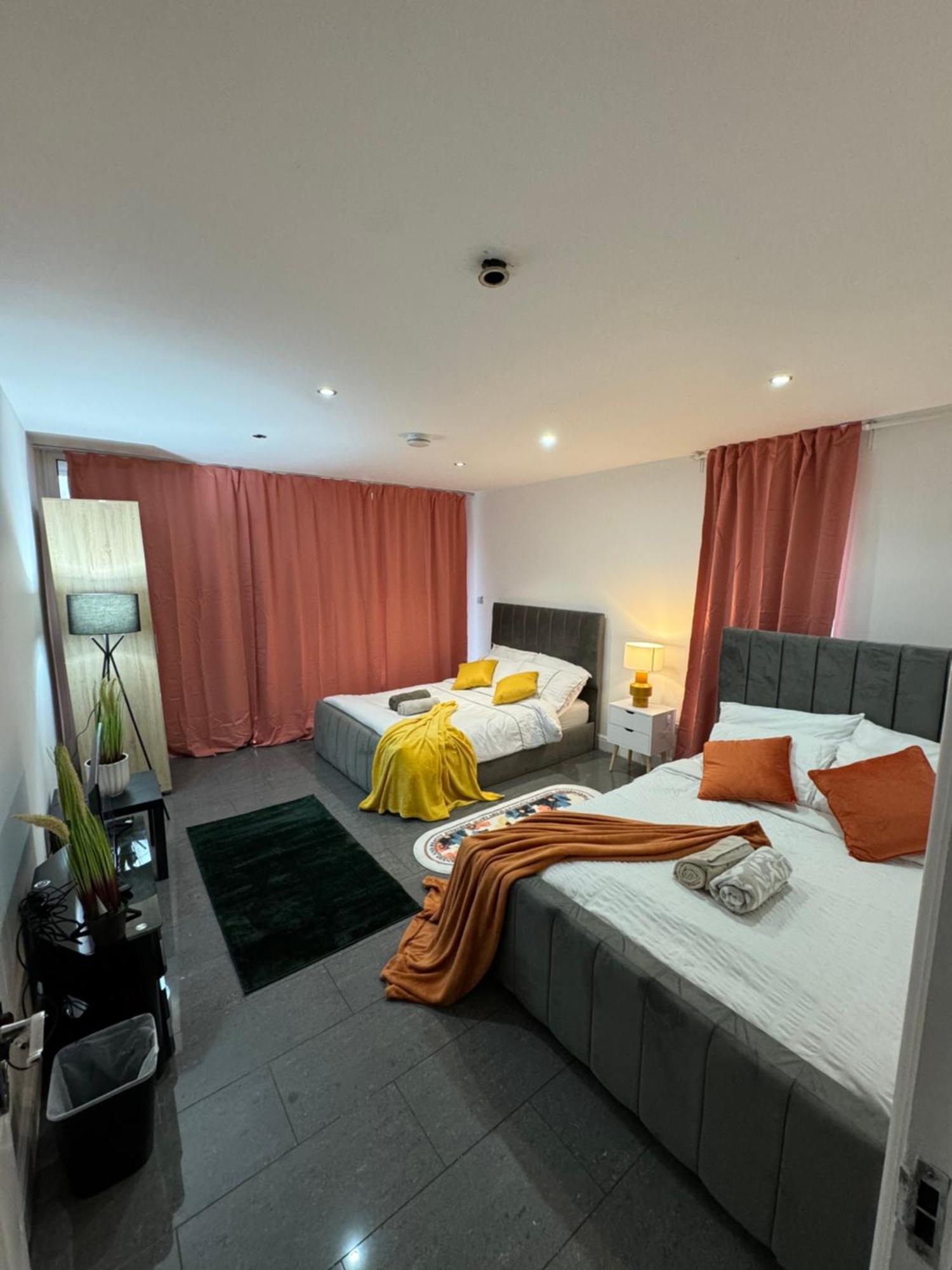 Cosy Luxurious Room In The Heart Of London Eksteriør billede